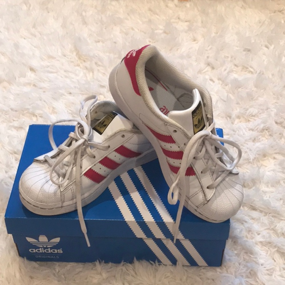 Adidas Originals Superstar girls size 2 pink!